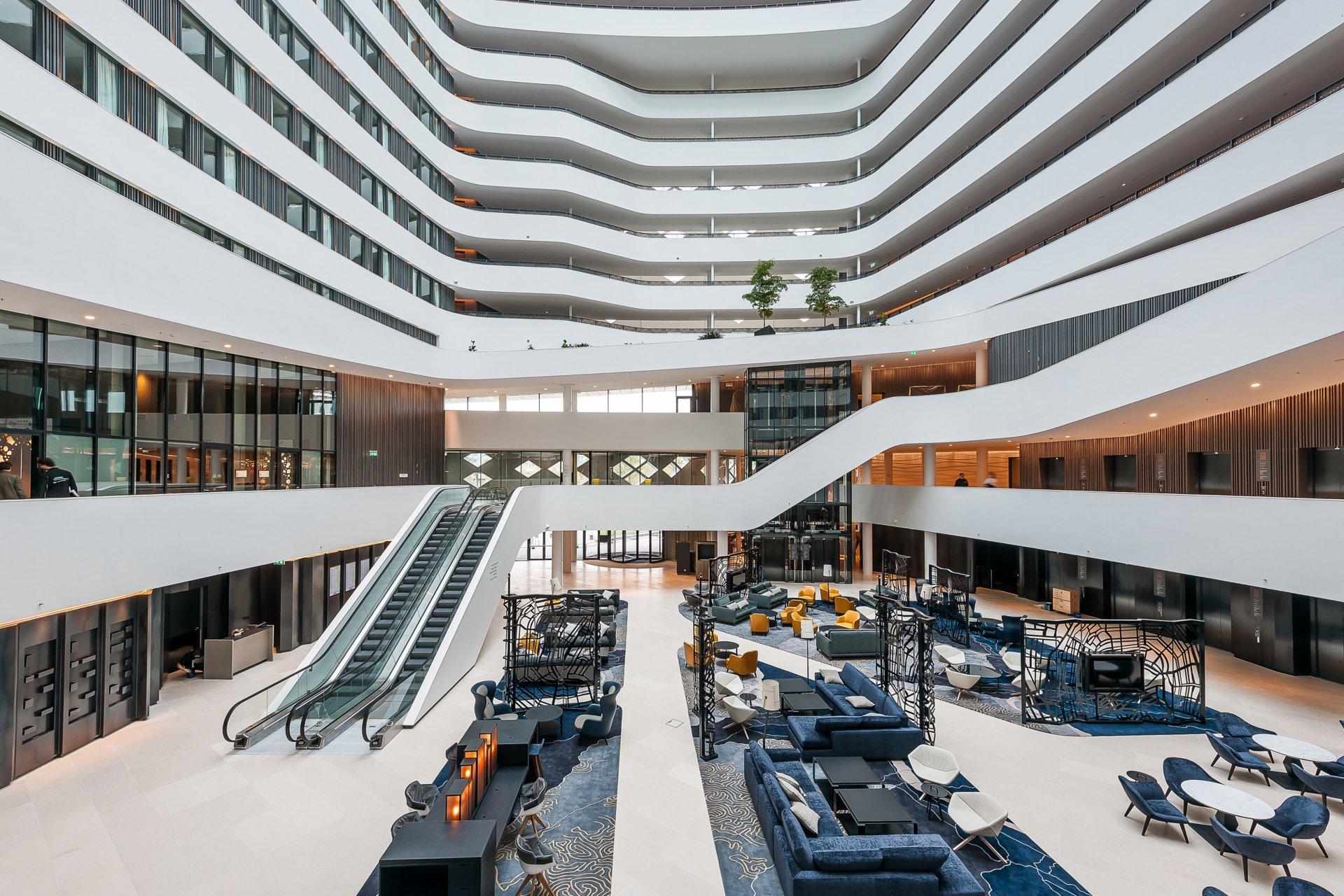 Amsterdam Schiphol, Hilton Hotel (KZ)