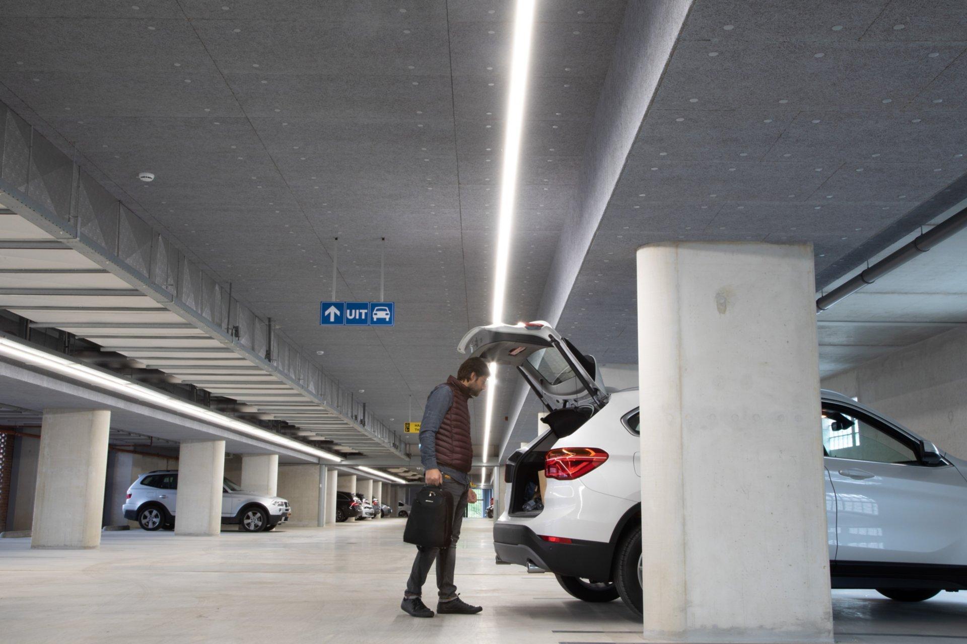 Houtwolcementplaten parkeergarage The Y Sigma Den Haag