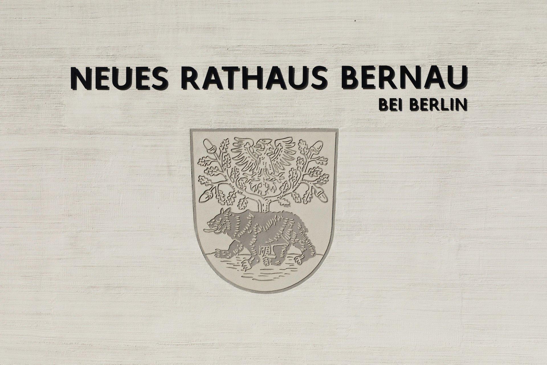 Knauf-Bernau-Rathaus-Besenstrich (2)