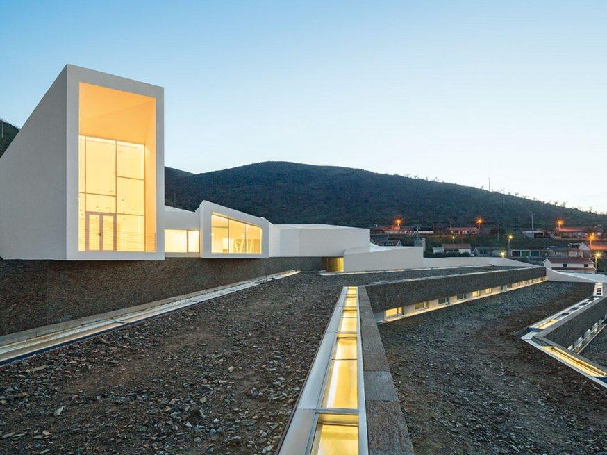 Pocinho Rowing Centre, Portugal1