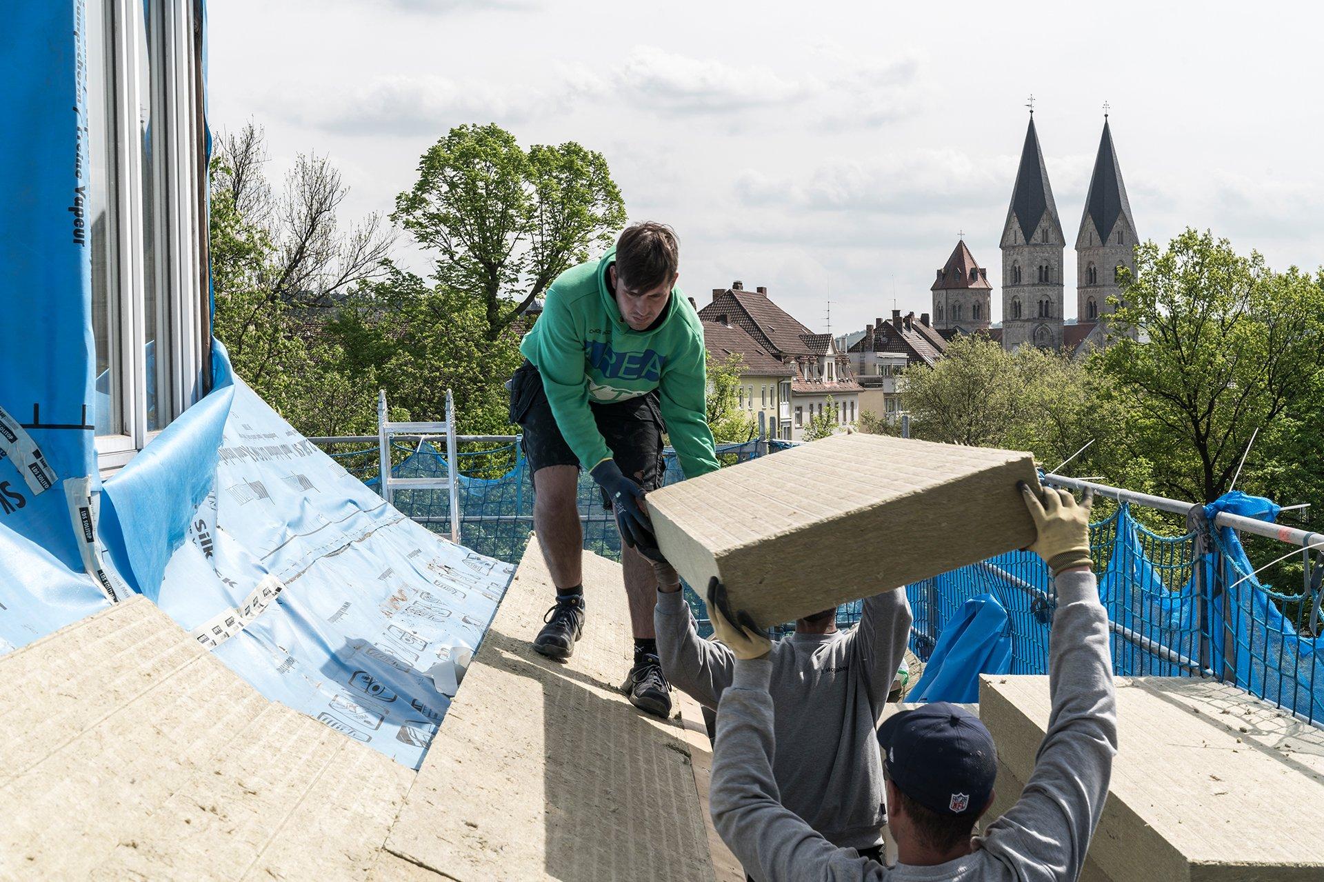 Referenz Sanderring Würzburg Dach Aufsparren-Dämmung